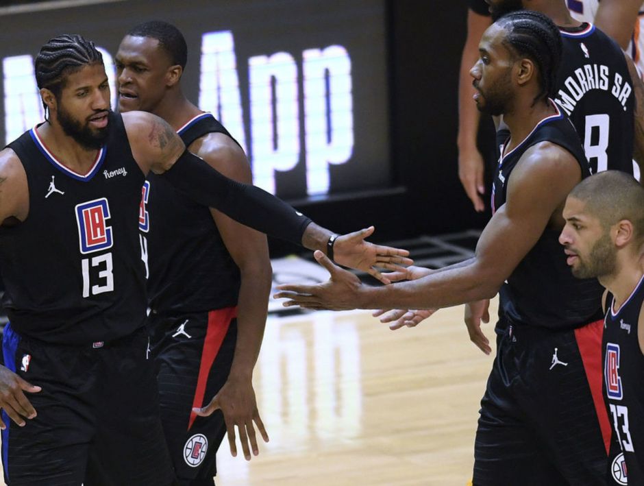 2026年世界杯小组抽签仪式，日本队10号竟如此反应，深夜点击量超百万（2026世界杯分组抽签，日本队10号罕见反应引热议，深夜播放量破百万）