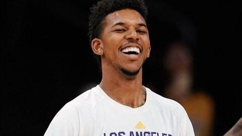 TA分析英格兰队小组赛形势：克罗地亚年龄大、加纳球员有威胁（TA评估英格兰小组前景：克罗地亚老化明显，加纳球员具威胁）