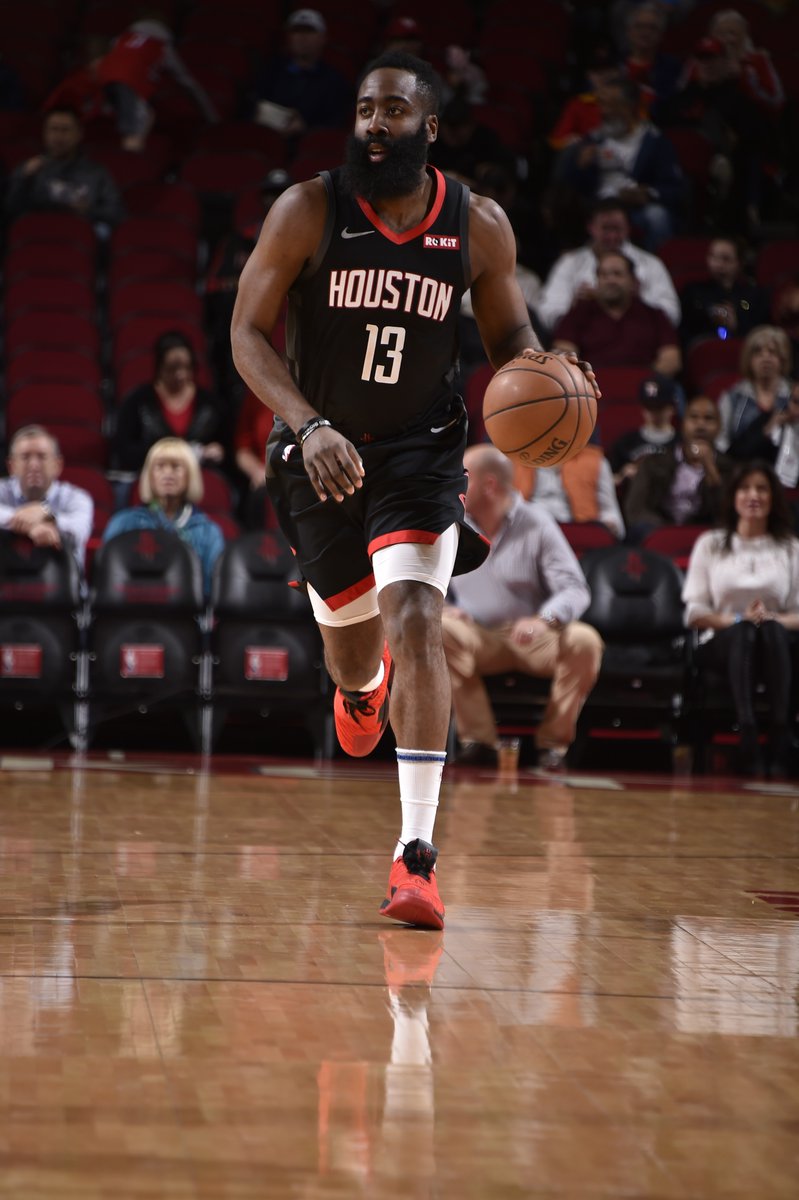 米体：弗拉泰西希望在冬窗离开国米，以获得更多的上场时间（米兰体育报：弗拉泰西盼冬窗离开国米，寻求更多出场时间）