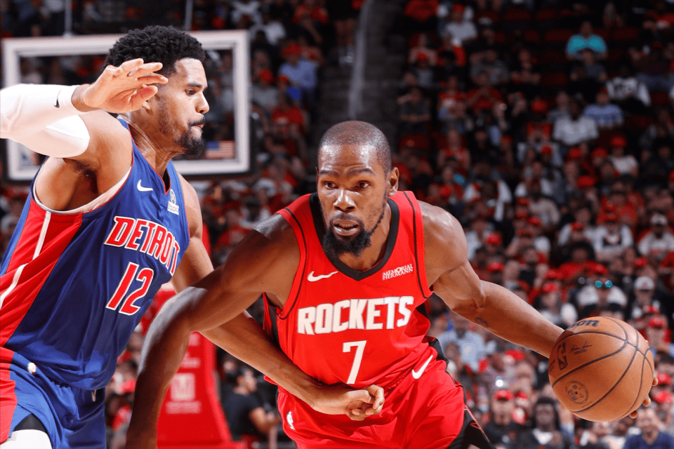 拉波尔塔：想等诺坎普竣工再致敬梅西，那天诺坎普会座无虚席（拉波尔塔：诺坎普完工后再向梅西致敬，届时球场必将爆满）