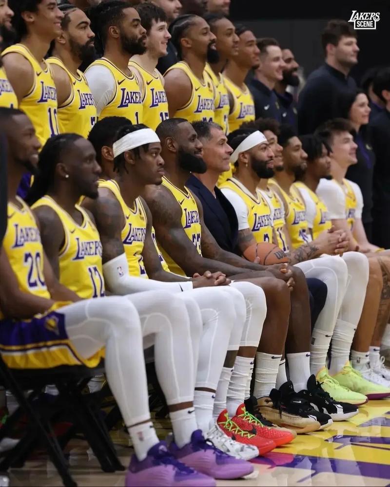 久保建英：堂安律的进球非常漂亮，这种处理方式正是他擅长的（久保建英称赞堂安律：这粒进球极为精彩，正是他的拿手好戏）